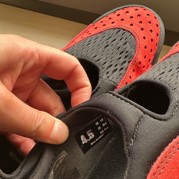 Oakley Factory Team Suede Flesh
Sandal - Lava/Black - Picture 2 of 8